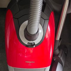 Miele Hoover