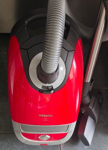 Miele Hoover