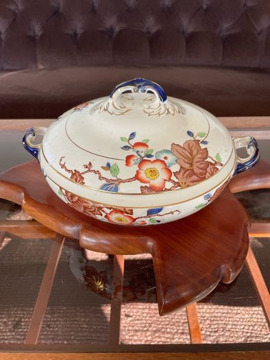 Antique Corona Ware Rosalind Round Covered Vegetable Tureen