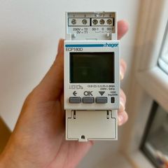 Electronic kWh meter