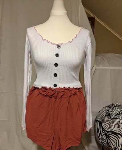 blouse