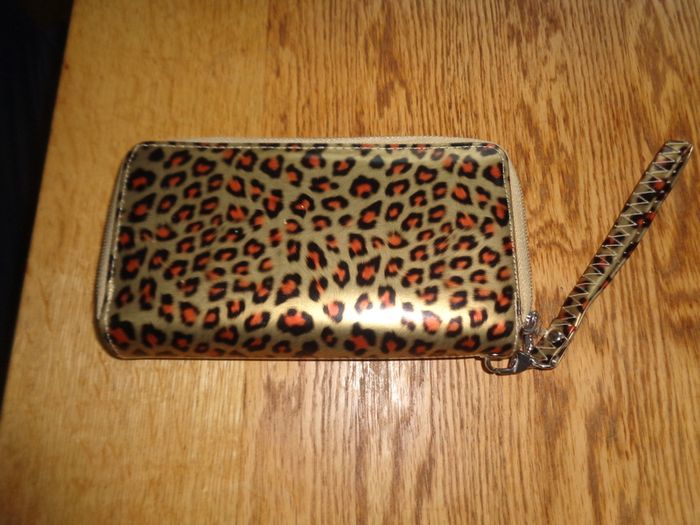 Ladies Wallet for Sale
