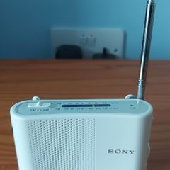 Sony Icf-50V W Radio, AM/FM Bands, as new.