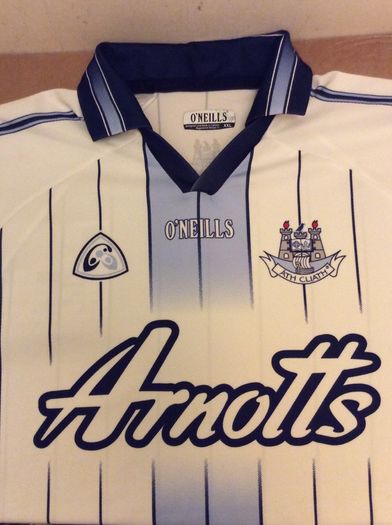 Dublin Jersey. Season 2004/2006. Official Oneills Dublin GAA Goalkeepers Jersey. Authentic Original From 2004. Not A Modern Day Remake.