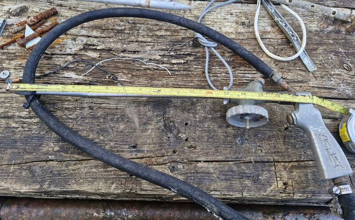 Vintage Kismet Paint Sprayer.