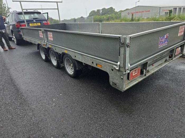 Trailer
