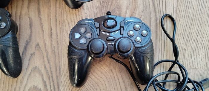 Controllers Ps3 Xbox Pc Joblot for parts Repair