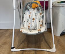 Graco baby swing