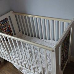 Cot bed
