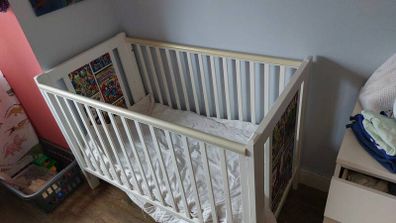 Cot bed