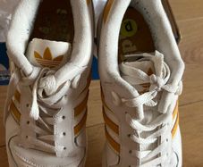 adidas low sneakers