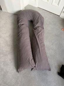 Pregnancy pillow