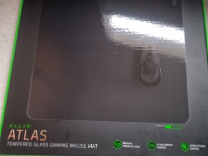 Razer Atlas Glass Mousepad