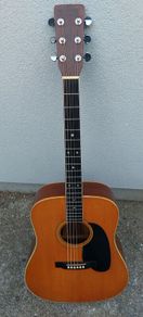 Vintage Martin D35 from 1971 With Martin Hard Shell Case