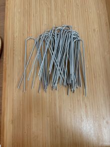 U Shape Garden Pegs 32 (6")