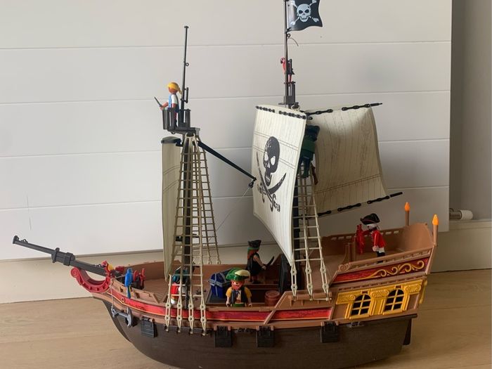 Playmobil Pirates Ship