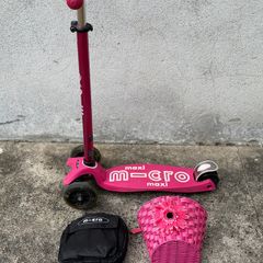 Kids Pink Maxi Micro LED Scooter
