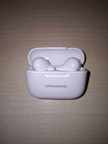 Earbuds