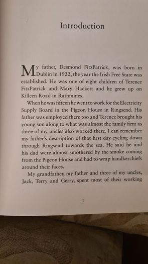 Growing Up With Ireland. By Valerie Co. Paperback In Very Good Condition.