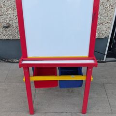 Kids Easel - white/black board