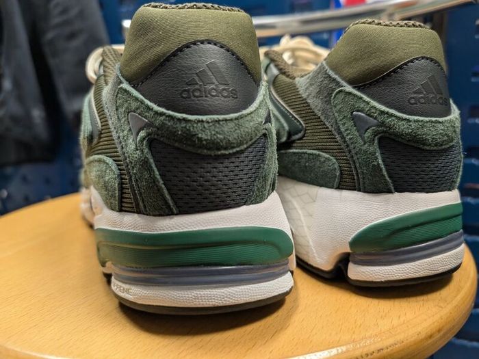 Adidas Response CL Trainers