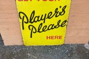 Players Sign