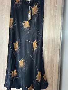 Galery skirt size UK10 prp25 euro New
