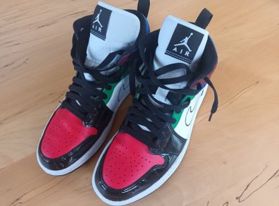 Nike Jordan 1 - UK 6.5