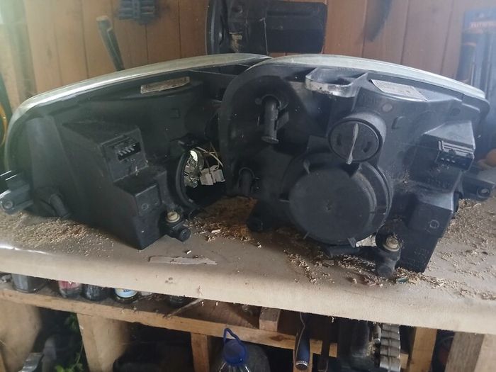Citreon berlingo/ Peugeot partner Headlights
