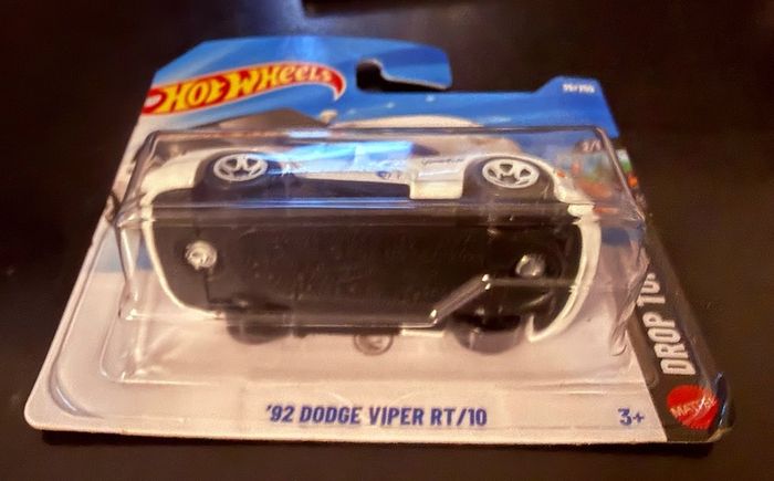 Hot Wheels Treasure Hunt 92 Dodge Viper Rt/10