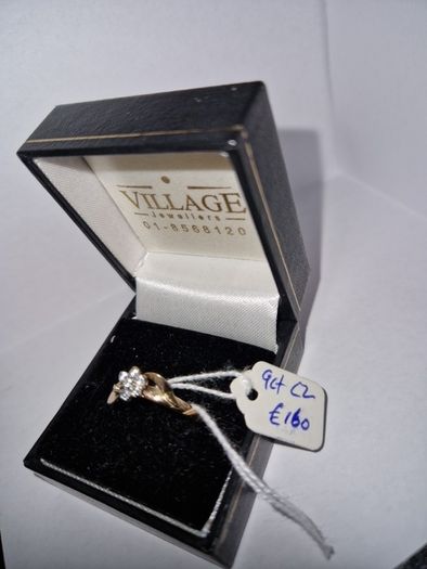 9ct gold ring