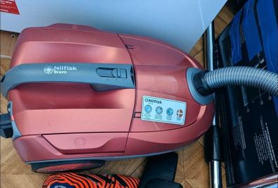 Vacoom cleaner Nilfisk Bravo