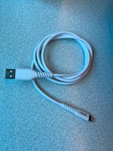 Iphone Apple Cable  Lightning to USB cable for all IPhones and iPads