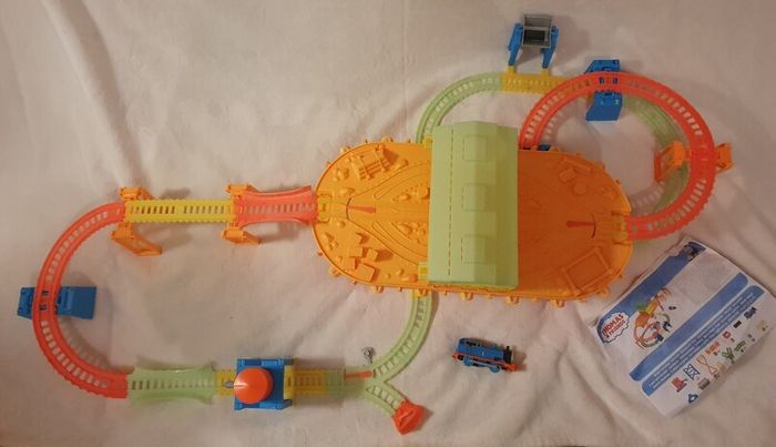 Thomas and Friends - Hyper Glow Station
