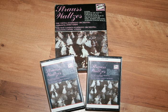 Tchaikovsky and  Strauss -2 cassette pack