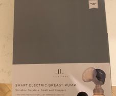 Breast pump