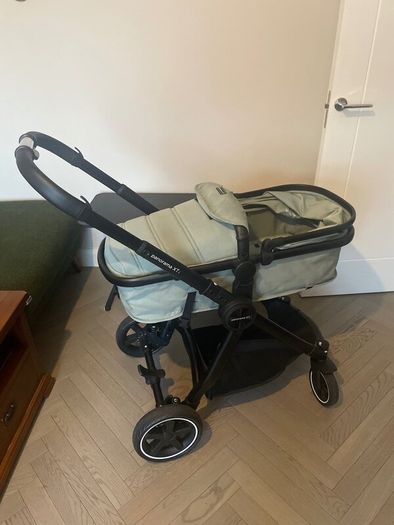Buggy - 2 in 1 - Bassinet + Pram