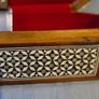 Octagonal inlaid wooden box with mother-of-pearl Image 3