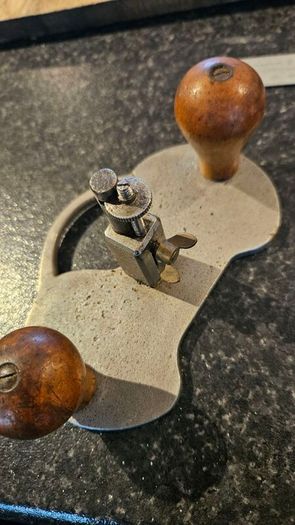 Router plane