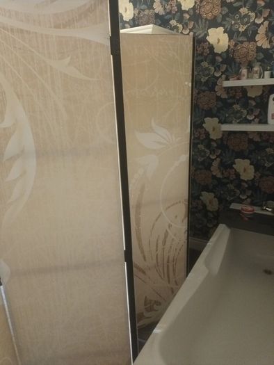 Room divider