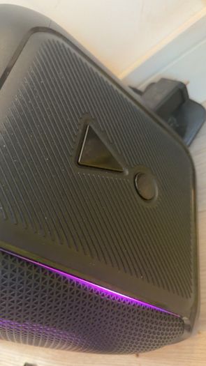 Jbl speaker and microphone