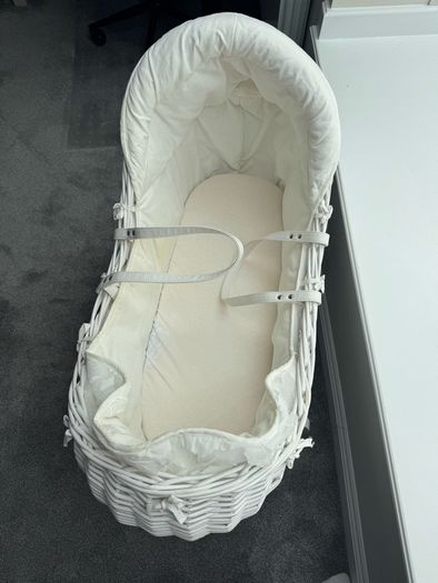Mamas and Papas Moses Basket