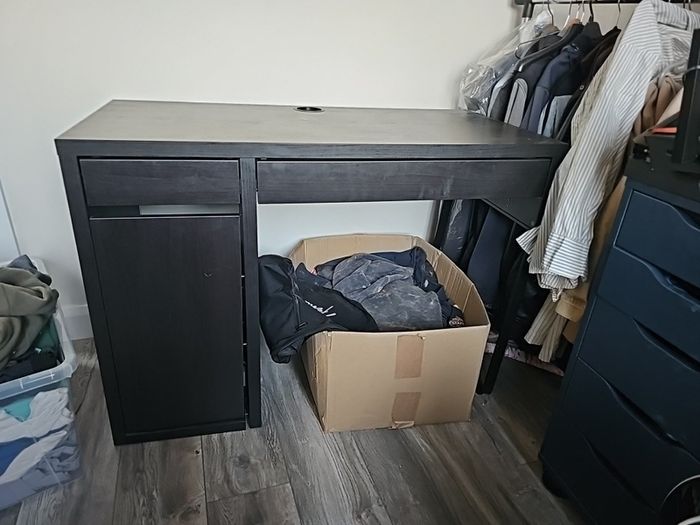 Small desk