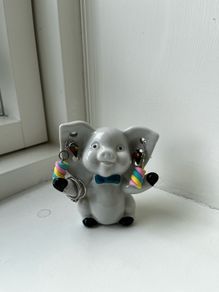 Vintage pig jewellery holder