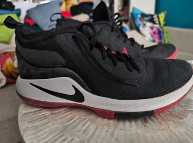 Trainers Nike 9.5 mens