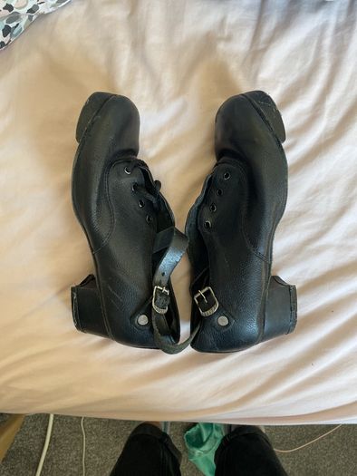 SIZE 4 Irish Dance Heavy/Hard Shoe