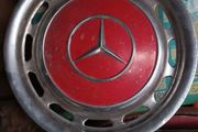 Mercedes Hubcap