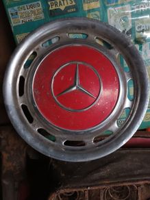 Mercedes Hubcap