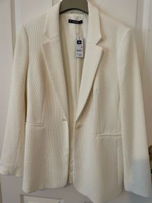 Ladies Cream Blazer Size 14