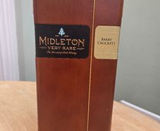 Middleton Very Rare Old Barry Crockett Wooden Box